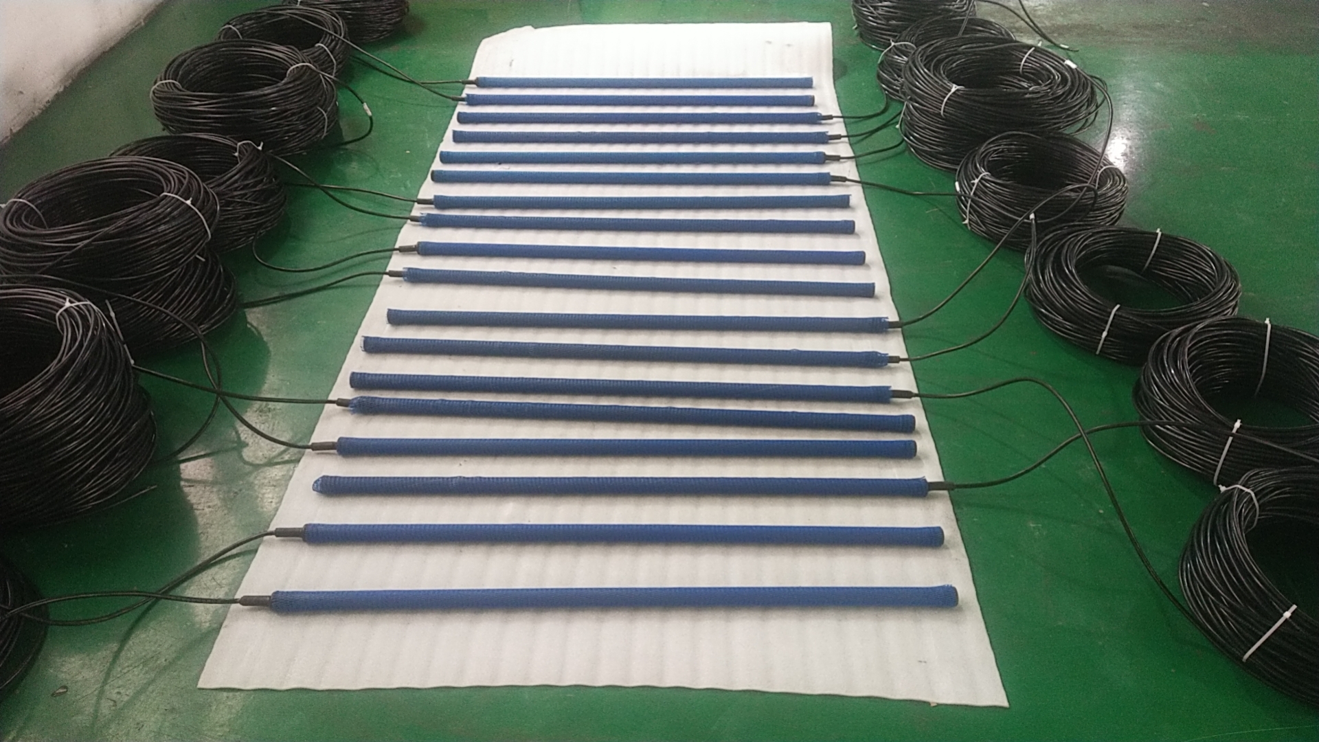 MMO tubular anode with cable